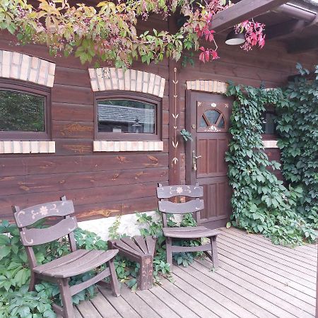 Tamarynowa Osada - Kraina Udanego Wypoczynku Vila Lowyn Exterior foto