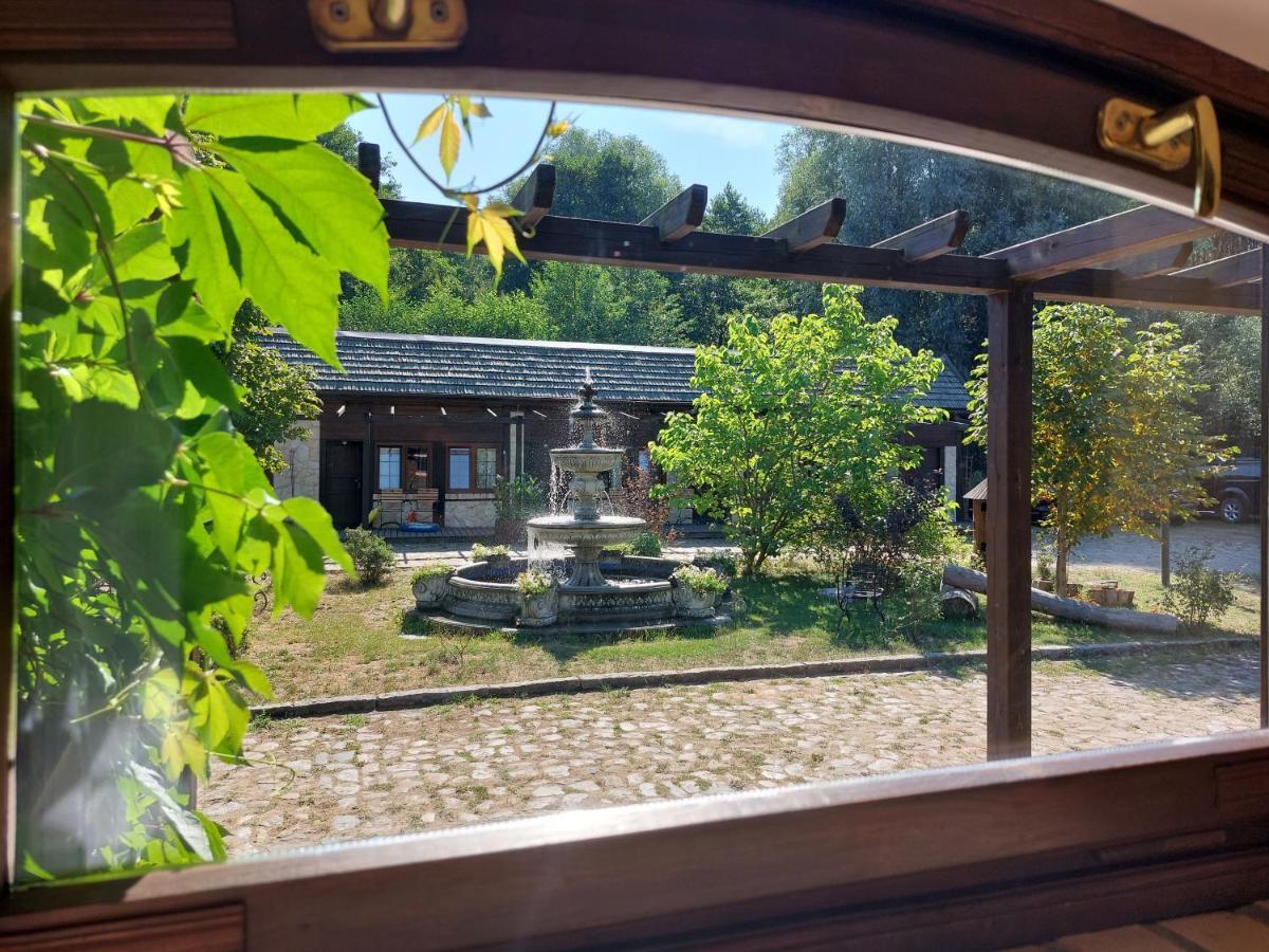 Tamarynowa Osada - Kraina Udanego Wypoczynku Vila Lowyn Exterior foto