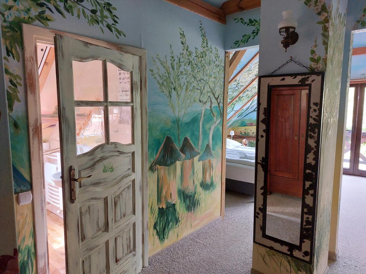 Tamarynowa Osada - Kraina Udanego Wypoczynku Vila Lowyn Exterior foto